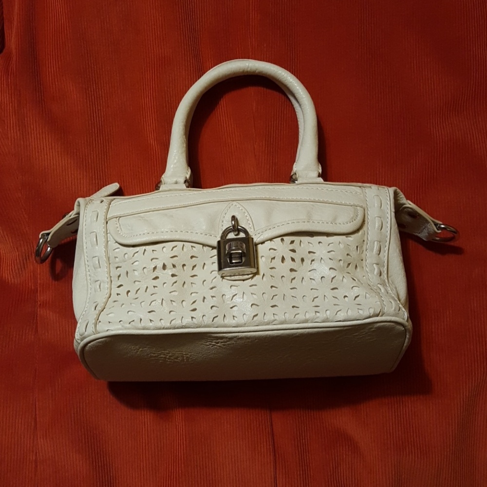 Jessica Simpson Madison Mini JS5522 Satchel